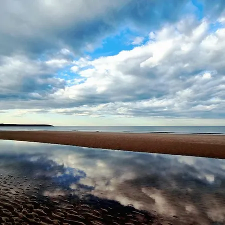 Baileys House - Part Of The The Bay Filey Village With Pool, Gym And Direct Access, Pub, Restaurant, Tennis And Meadows Walks Ferienhaus Reighton