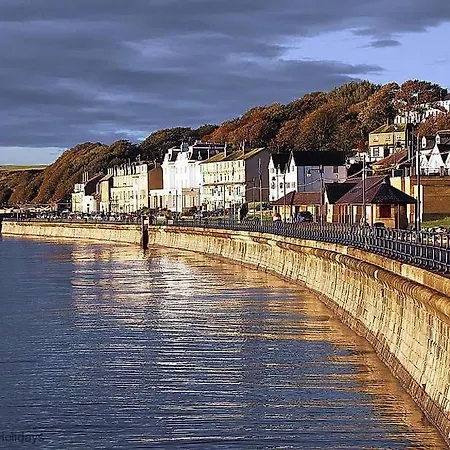 Baileys House - Part Of The The Bay Village With Pool, Gym And Direct Access, Pub, Restaurant, Tennis And Meadows Walks * Файли
