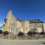 Baileys House - Part Of The The Bay Village With Pool, Gym And Direct Access, Pub, Restaurant, Tennis And Meadows Walks